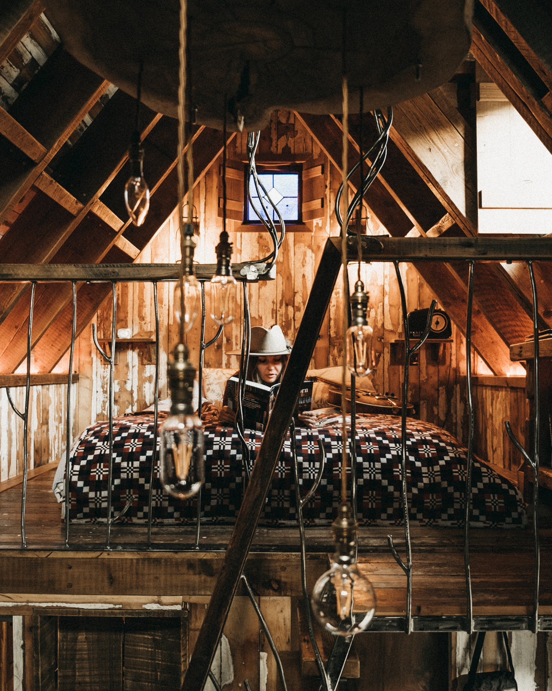 IT'S LOG CABIN DAY